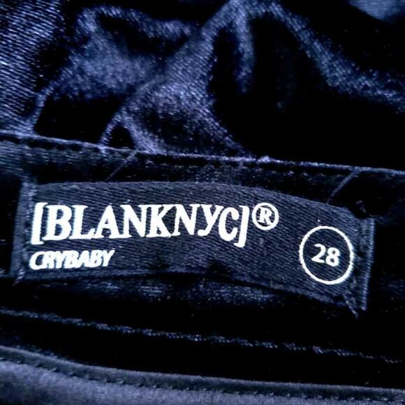 BlankNYC Black Velour Velvet Skinnies Pants Women Size 28 10" Rise - Picture 4 of 8
